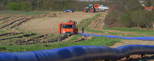 Wasserleitung auf dem Feld