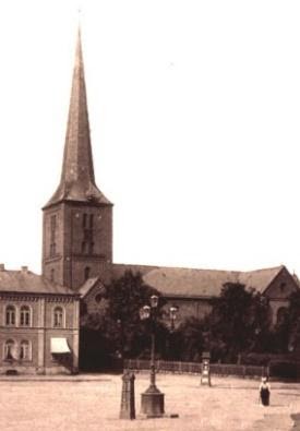 Marienkirche Marktplatz mit Gaskandelaber 1891